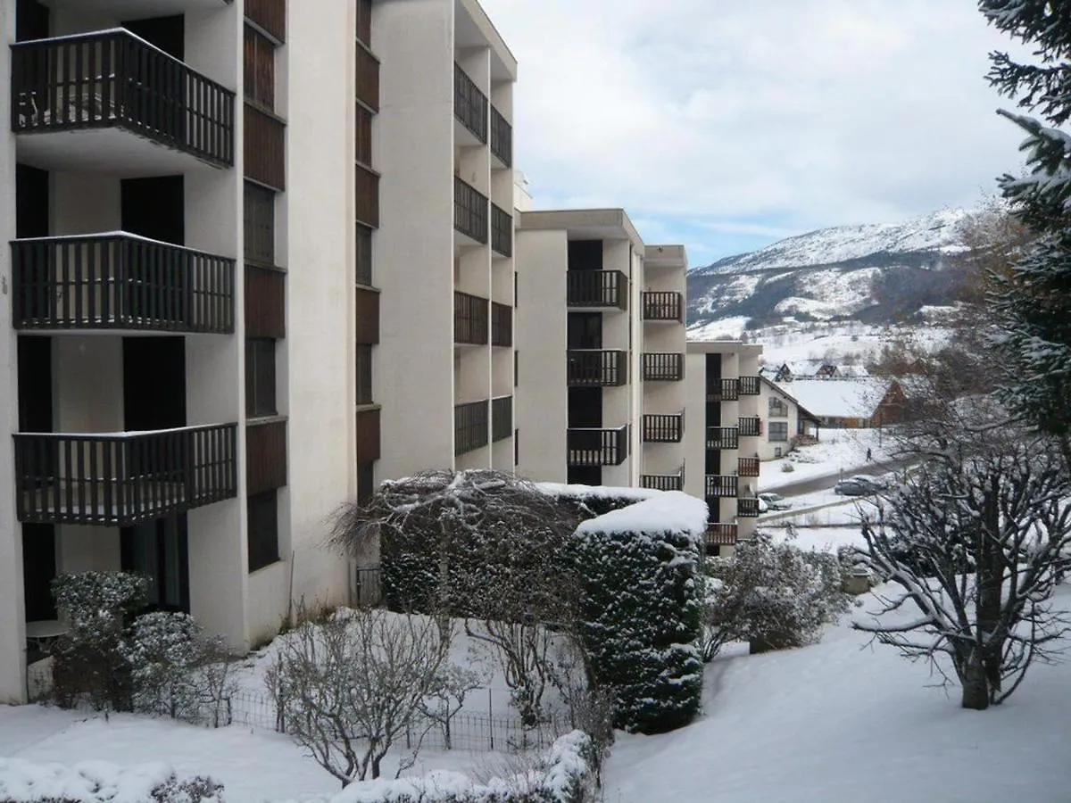 Appartement 3 Pieces Avec Balcon, Proche Commodites, Ascenseur - Fr-1-515-203 Villard-de-Lans 0*,  France